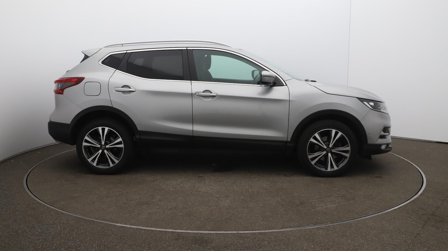 Used Nissan Qashqai 2020 for sale - 76152617: Photo 50