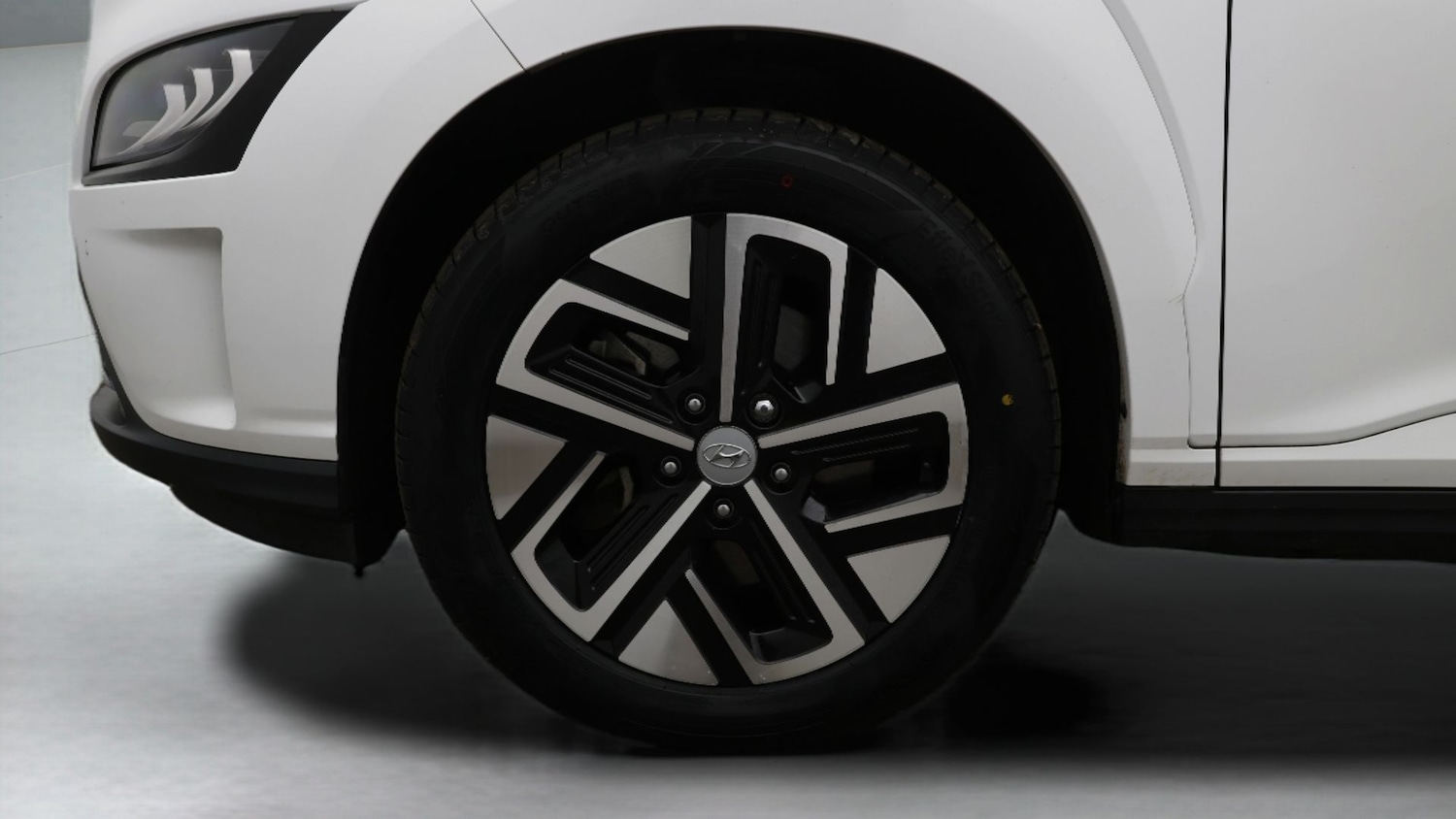 Used Hyundai KONA 2023 for sale - 77988547: Photo 18