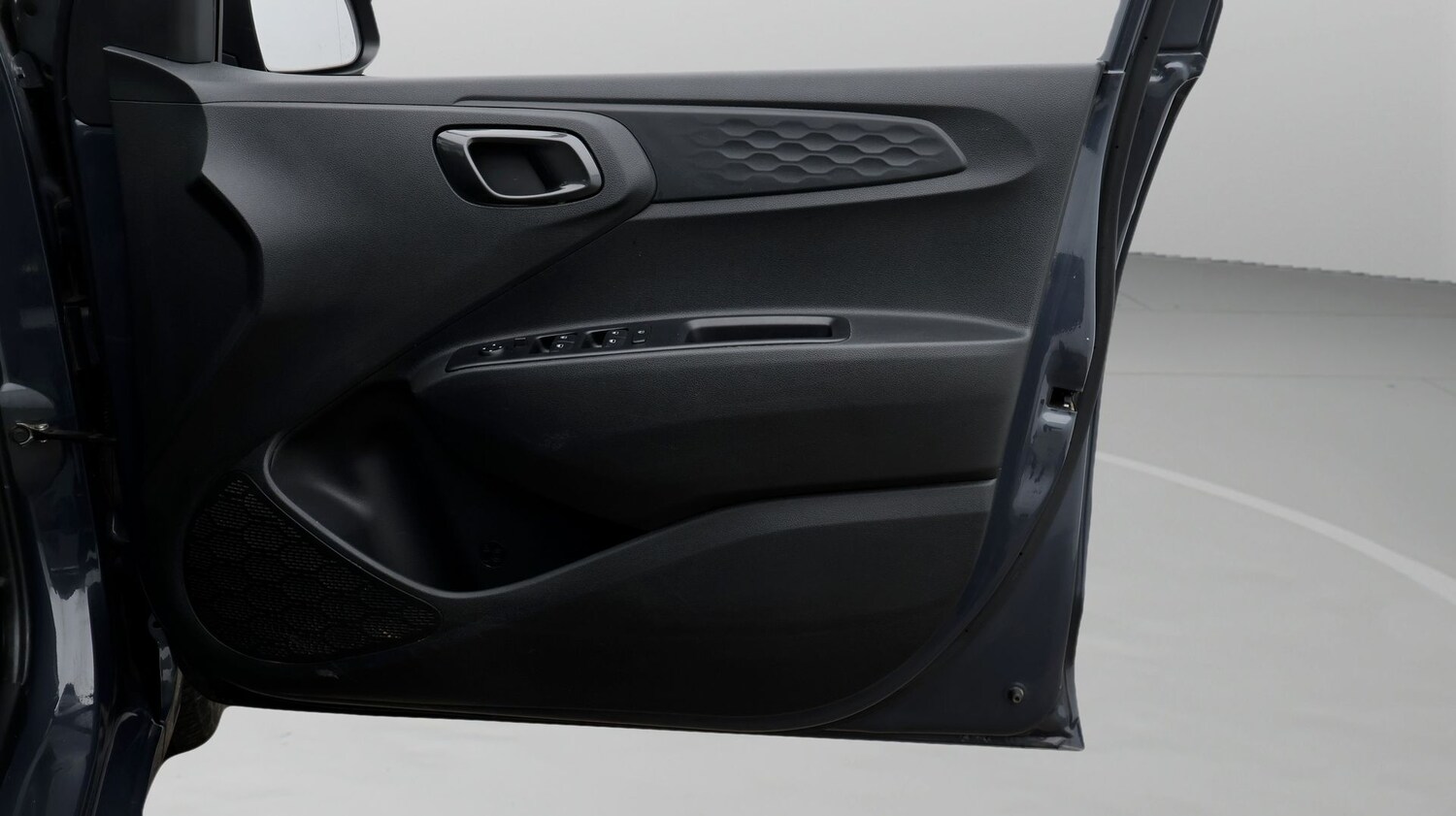 Used Hyundai i10 for sale - 77220948: Photo 15