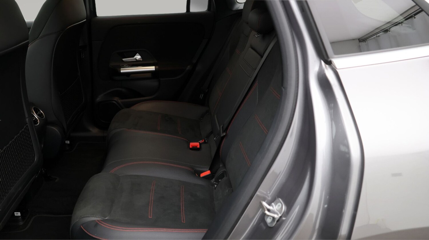 Used Mercedes-Benz EQA 2023 for sale - 77618704: Photo 16