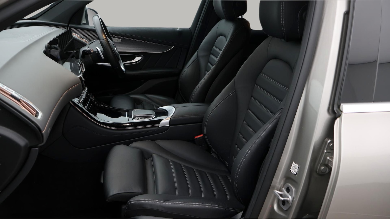 Used Mercedes-Benz EQC 2022 for sale - 77213688: Photo 14