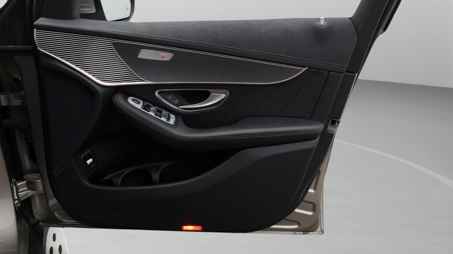 Used Mercedes-Benz EQC 2022 for sale - 77213688: Photo 15