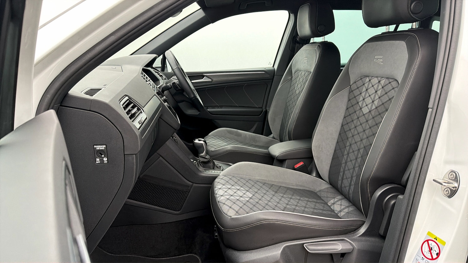 Used Volkswagen Tiguan 2023 for sale - 78066600: Photo 13