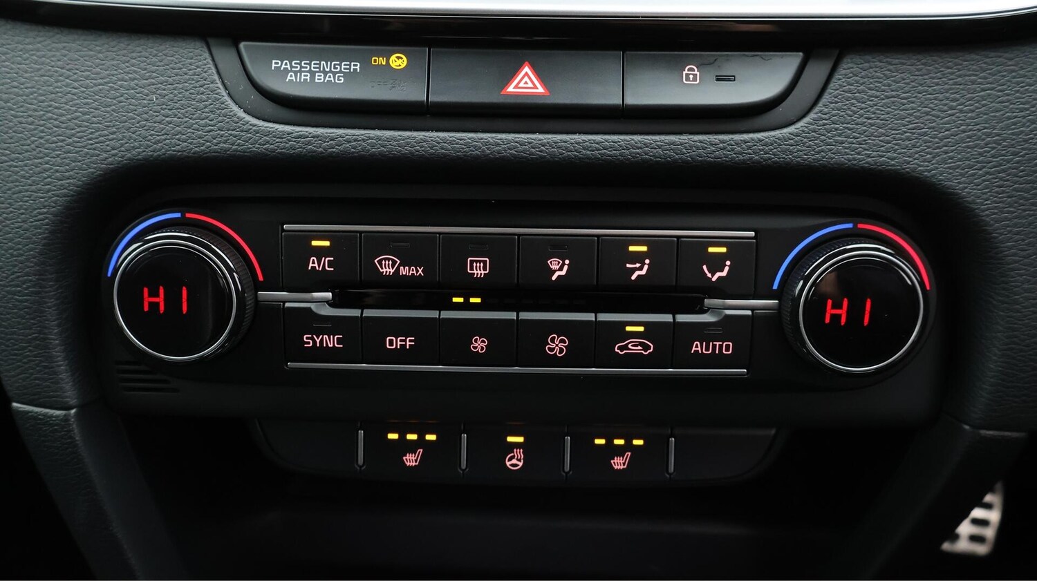 Used Kia Ceed 2025 for sale - 76432525: Photo 13