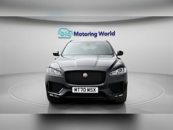 Used Jaguar F-Pace 2020 for sale - 77905665: Photo