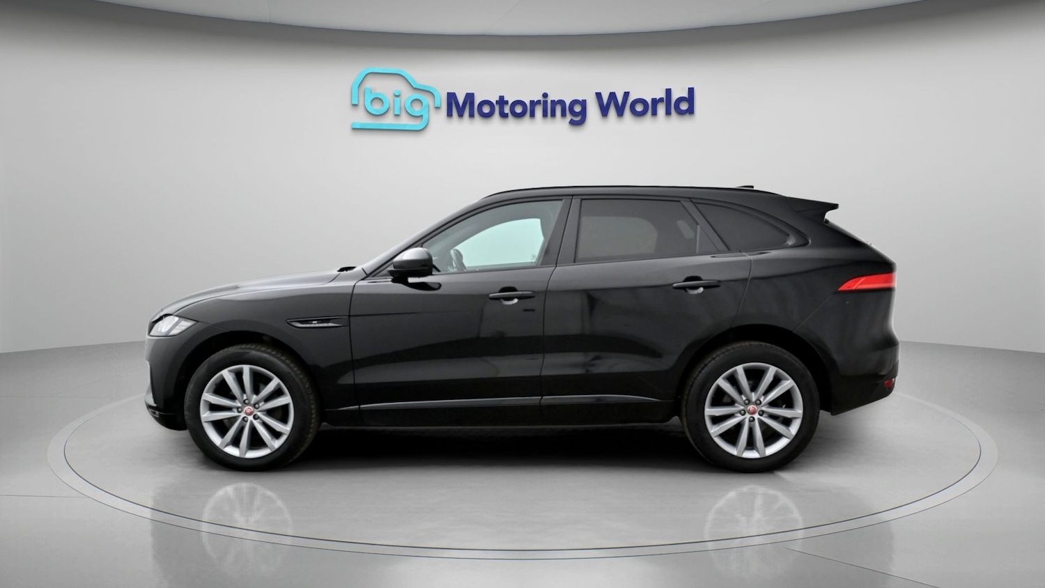 Used Jaguar F-Pace 2020 for sale - 77905665: Photo 4