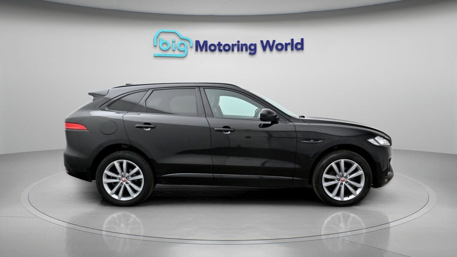 Used Jaguar F-Pace 2020 for sale - 77905665: Photo 8