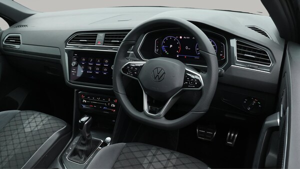 Used Volkswagen Tiguan 2021 for sale - 76260608: Photo 10