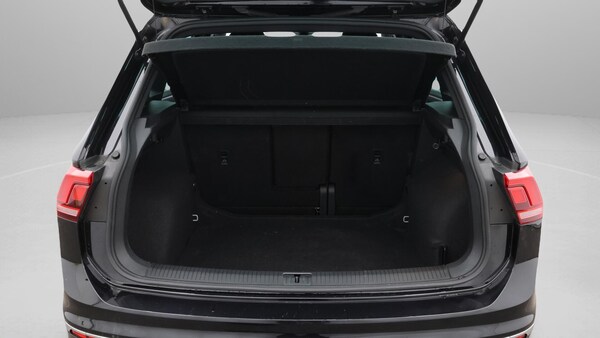 Used Volkswagen Tiguan 2021 for sale - 76260608: Photo 18