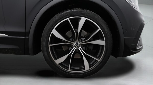 Used Volkswagen Tiguan 2021 for sale - 76260608: Photo 19