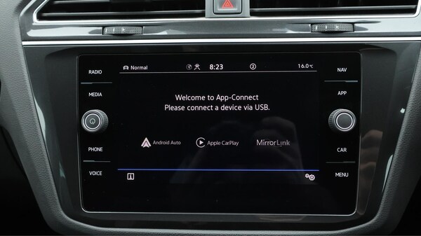 Used Volkswagen Tiguan 2021 for sale - 76260608: Photo 24