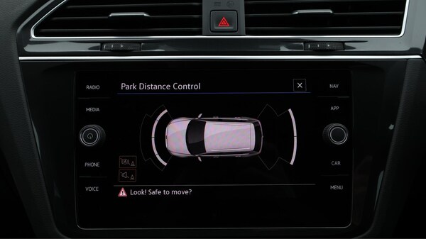 Used Volkswagen Tiguan 2021 for sale - 76260608: Photo 25