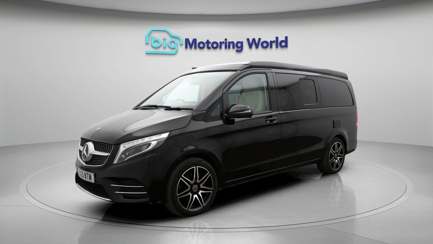 Used Mercedes-Benz V-Class 2021 for sale - 77438530: Photo 3