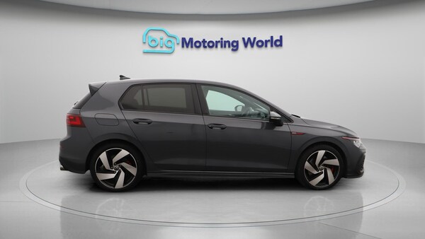 Used Volkswagen Golf 2021 for sale - 76151782: Photo 9