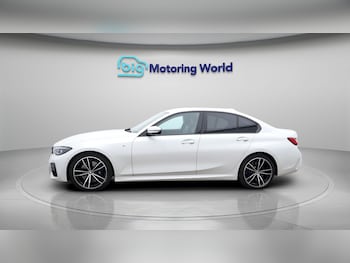 Used BMW 3 Series 2021 for sale - 77181965: Photo