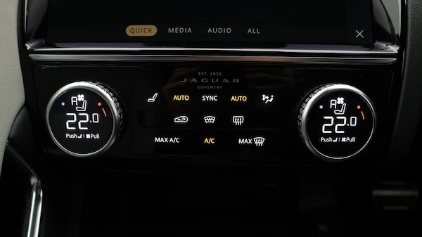 Used Jaguar E-Pace 2021 for sale - 76327306: Photo 13