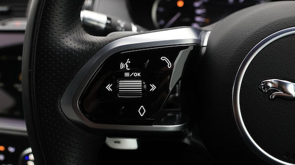 Used Jaguar E-Pace 2021 for sale - 76327306: Photo 25