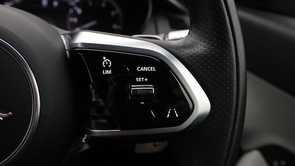 Used Jaguar E-Pace 2021 for sale - 76327306: Photo 26
