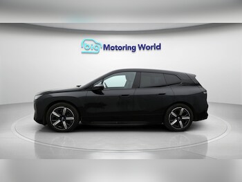 Used BMW iX 2022 for sale - 77802222: Photo