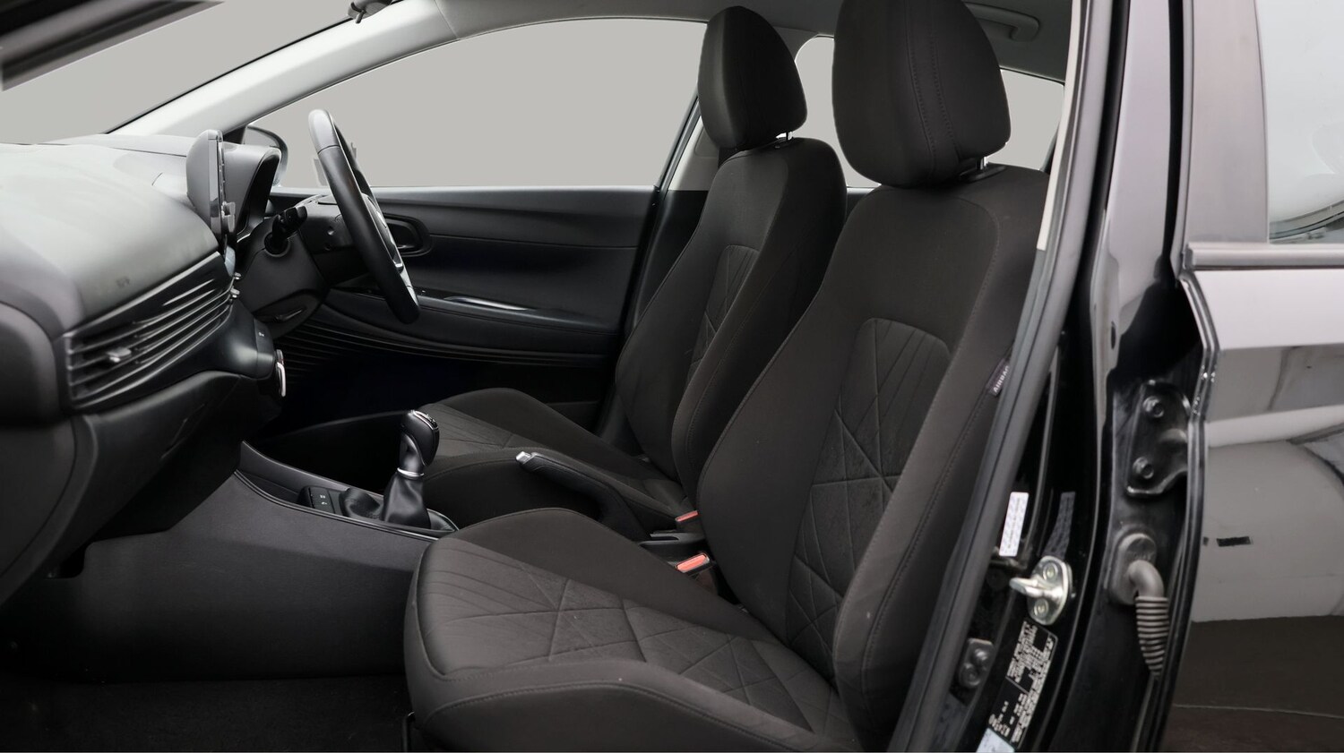 Used Hyundai BAYON 2022 for sale - 77474591: Photo 14