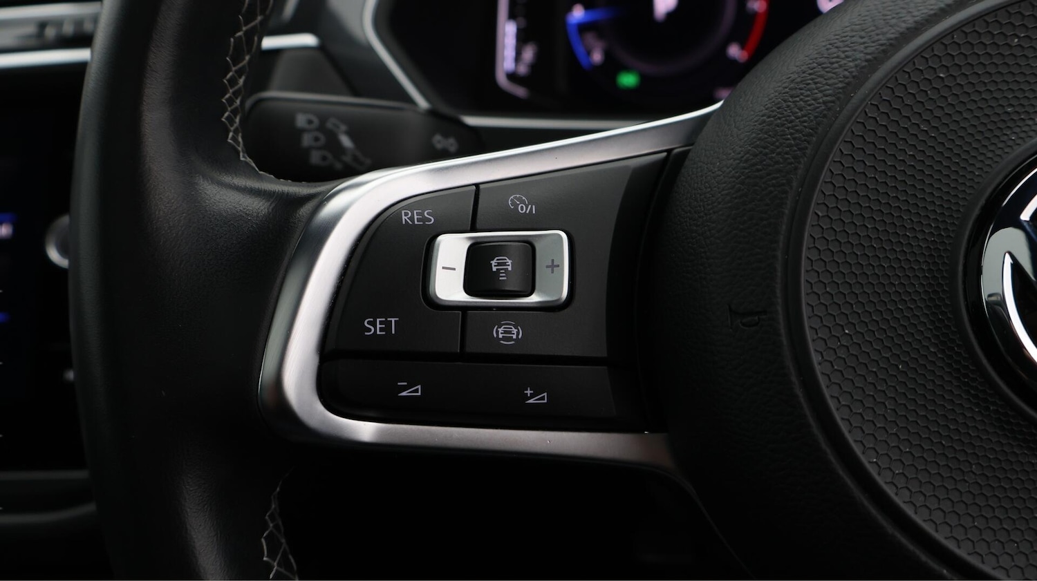 Used Volkswagen Tiguan 2019 for sale - 76715431: Photo 29