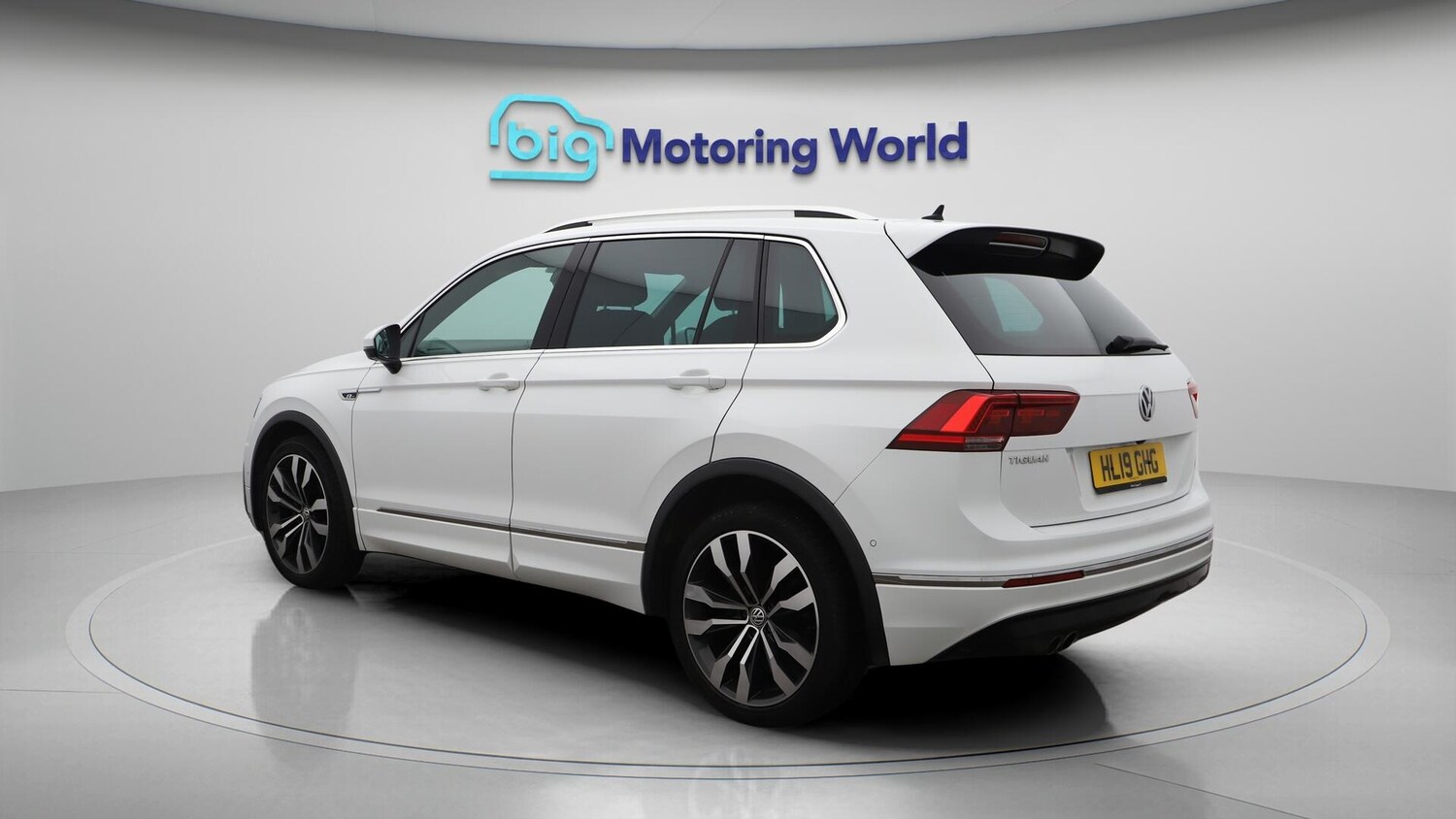 Used Volkswagen Tiguan 2019 for sale - 76715431: Photo 6