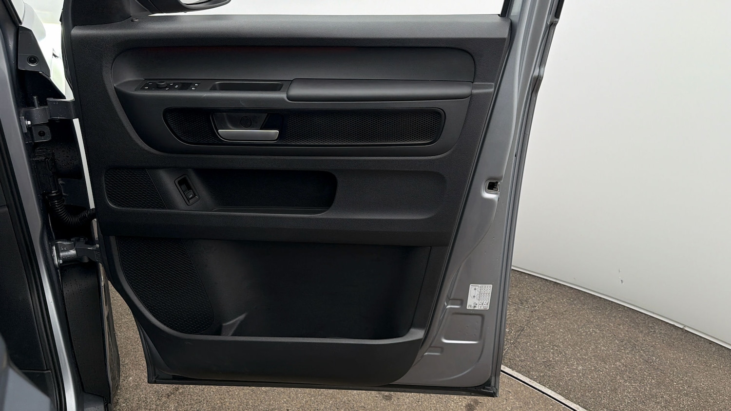 Used Volkswagen ID.Buzz 2025 for sale - 77954201: Photo 14