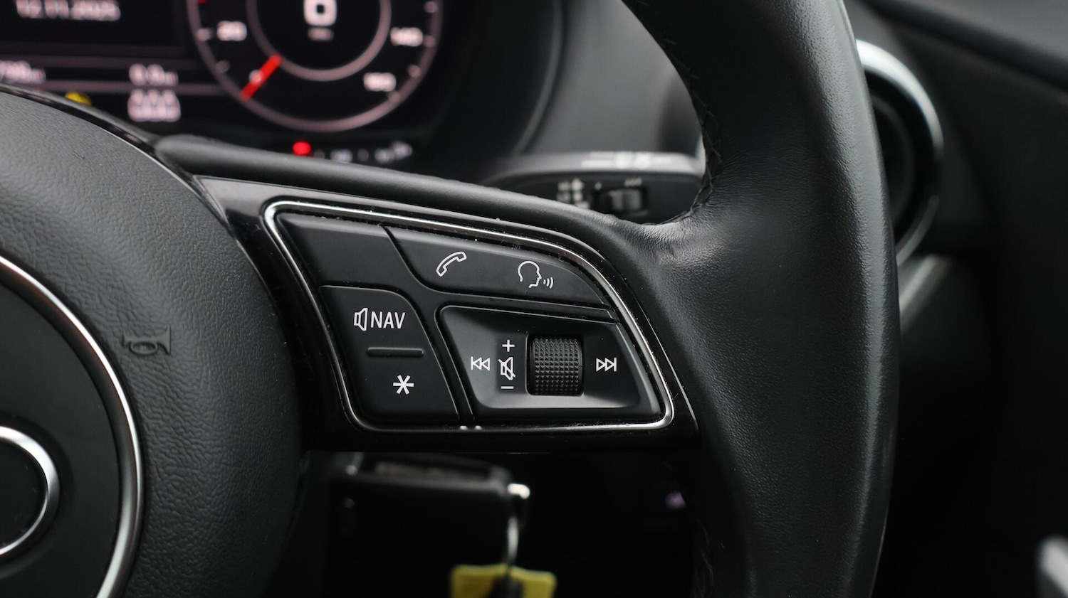 Used Audi Q2 2022 for sale - 76573770: Photo 25