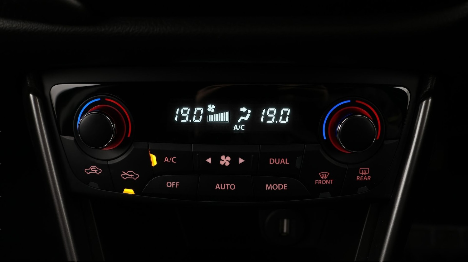 Used Suzuki SX4 S-Cross 2023 for sale - 77443183: Photo 12