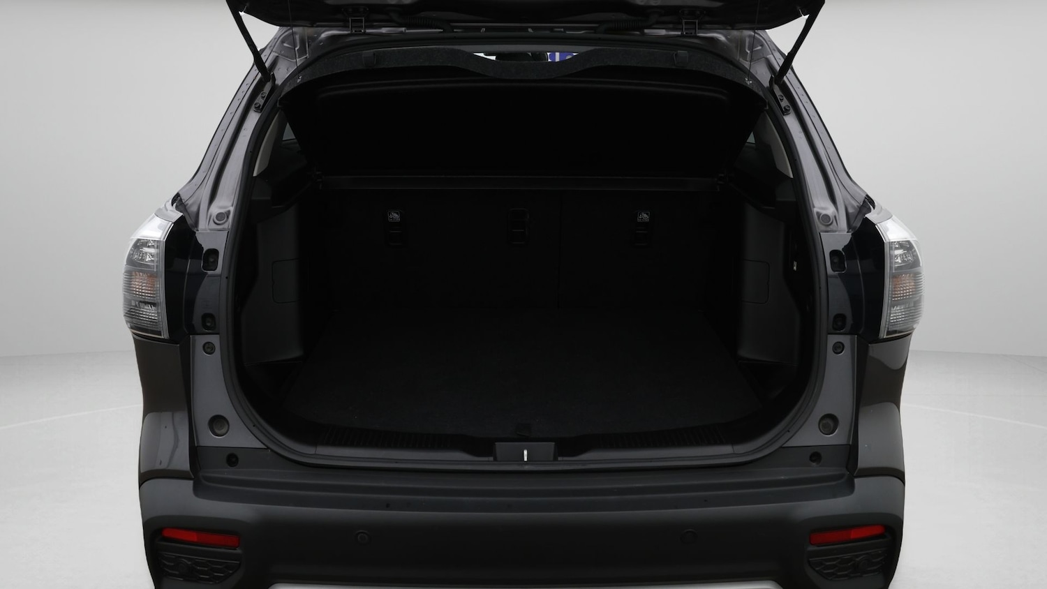 Used Suzuki SX4 S-Cross 2023 for sale - 77443183: Photo 17