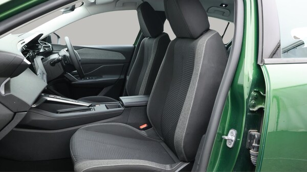 Used Peugeot 308 2023 for sale - 76260167: Photo 15