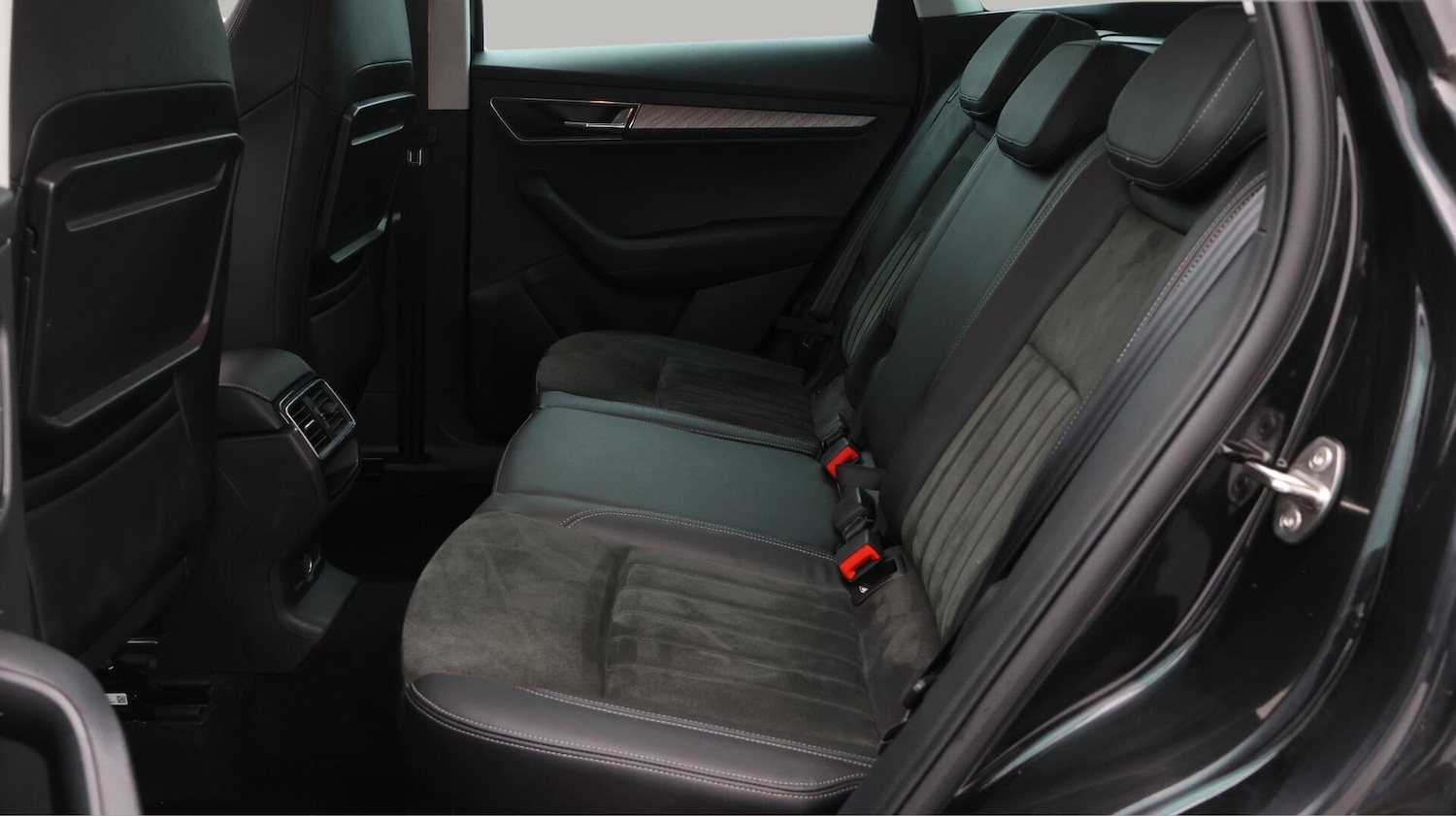 Used Skoda Karoq 2022 for sale - 76689513: Photo 17