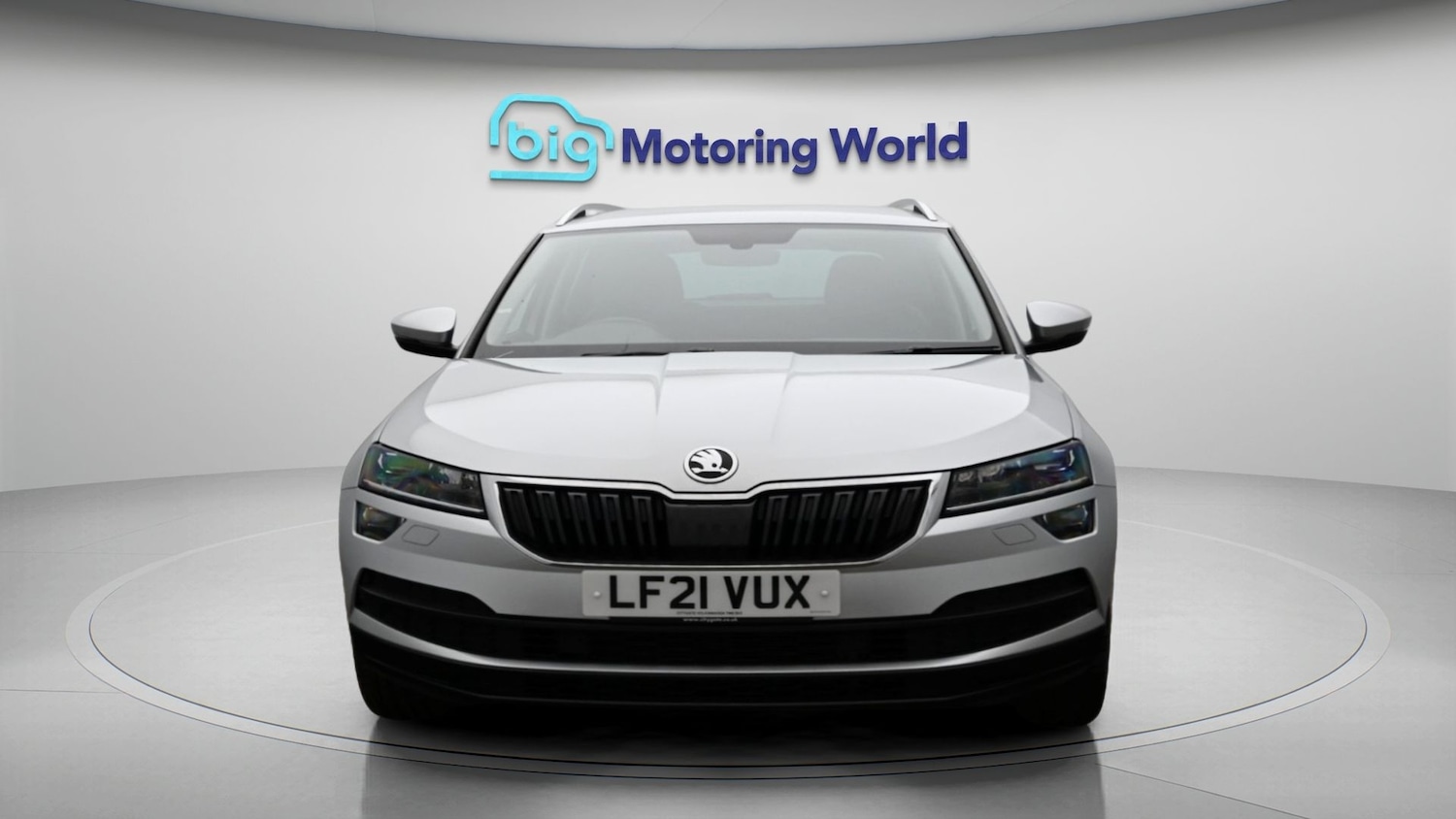 Used Skoda Karoq 2021 for sale - 78108932: Photo 2