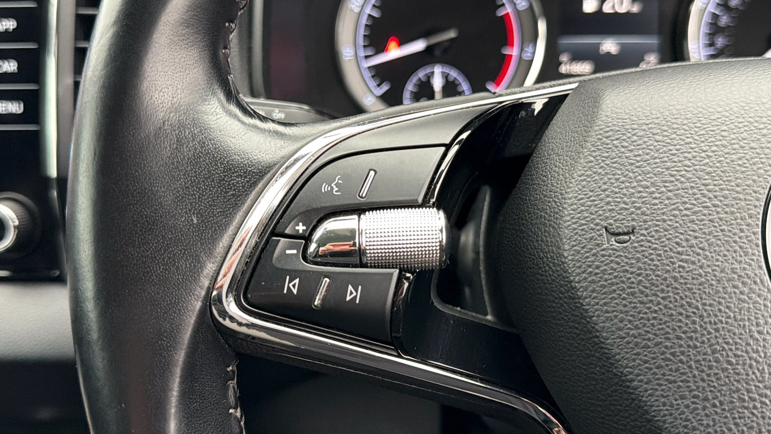 Used Skoda Karoq 2021 for sale - 78108932: Photo 22