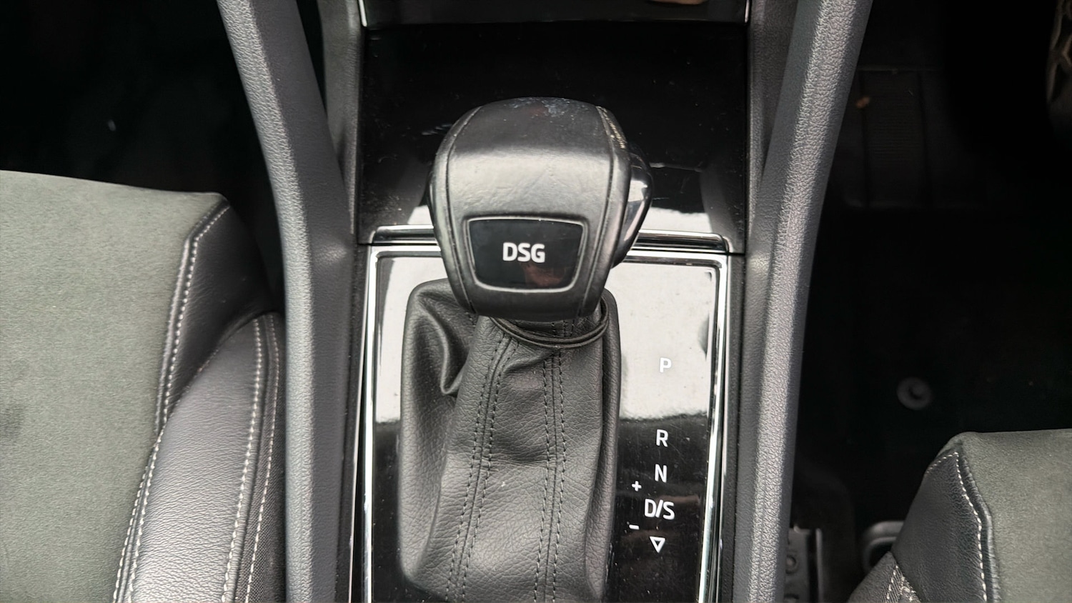 Used Skoda Karoq 2021 for sale - 78108932: Photo 24