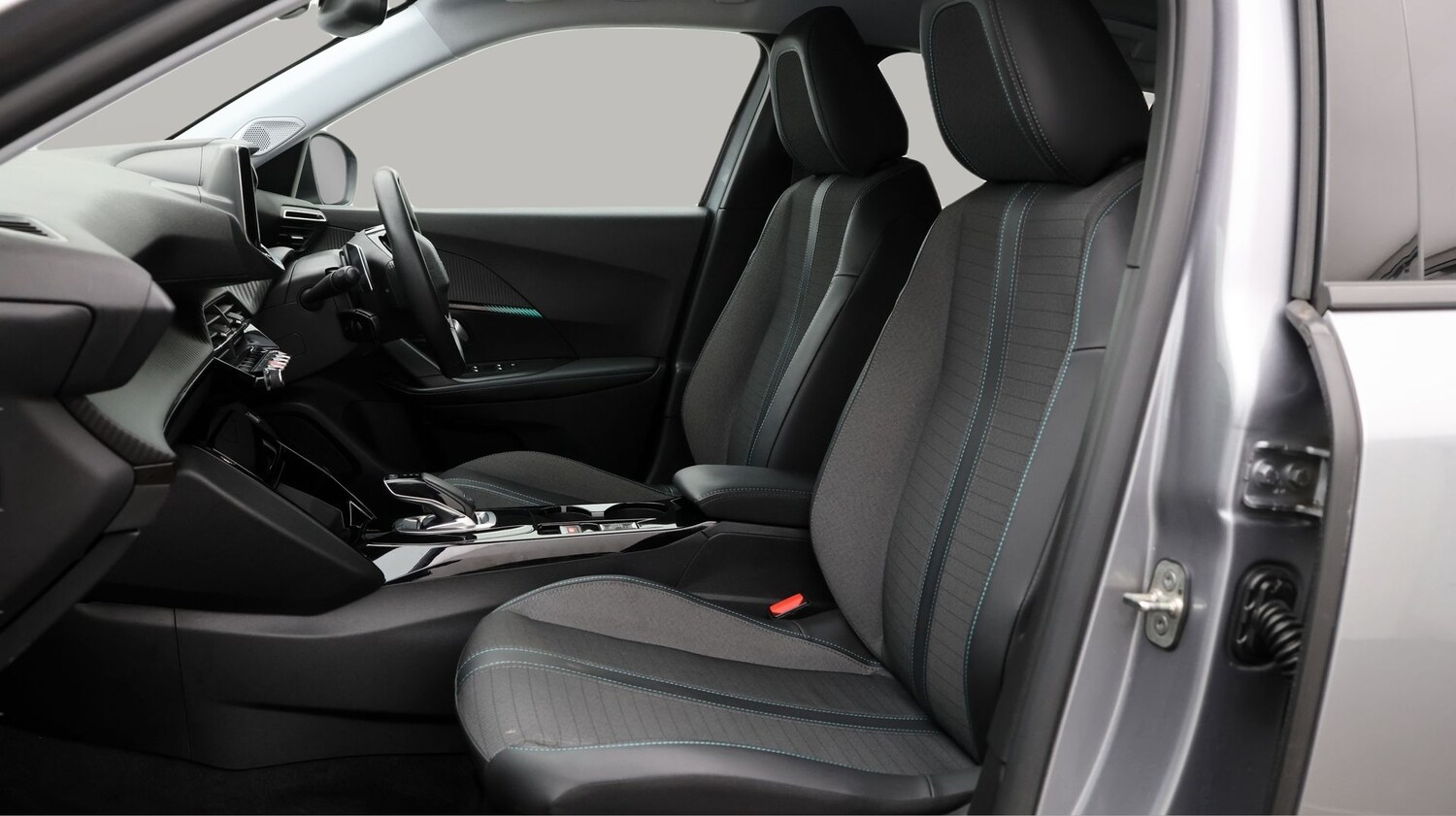 Used Peugeot 2008 for sale - 77961655: Photo 14