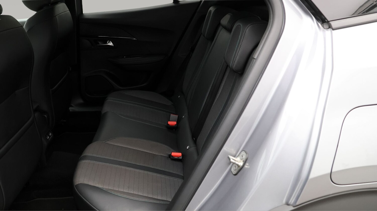 Used Peugeot 2008 for sale - 77961655: Photo 16