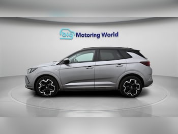 Used Vauxhall Grandland 2023 for sale - 77830244: Photo