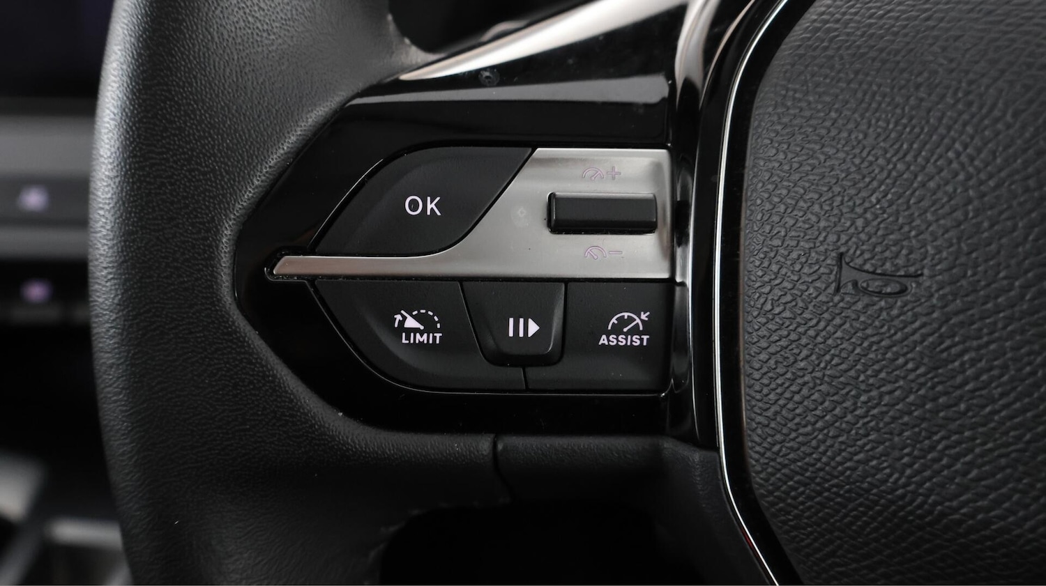 Used Peugeot 308 2023 for sale - 76409040: Photo 23