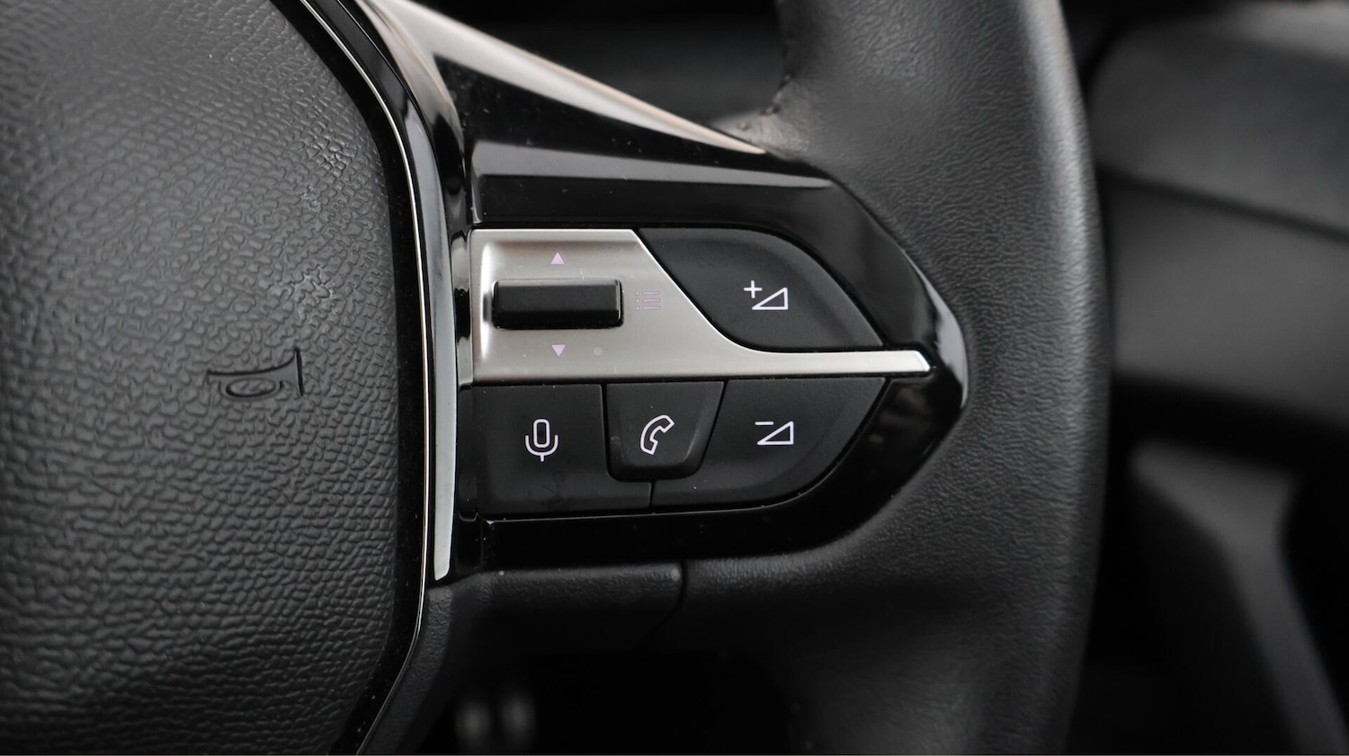 Used Peugeot 308 2023 for sale - 76409040: Photo 24