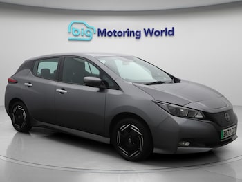 (72) - 39kWh Acenta Hatchback 5dr Electric Auto (150 ps)