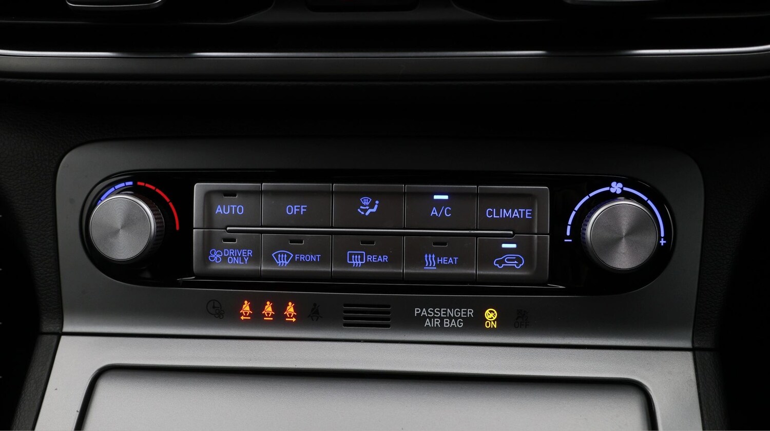 Used Hyundai KONA 2024 for sale - 77745279: Photo 12