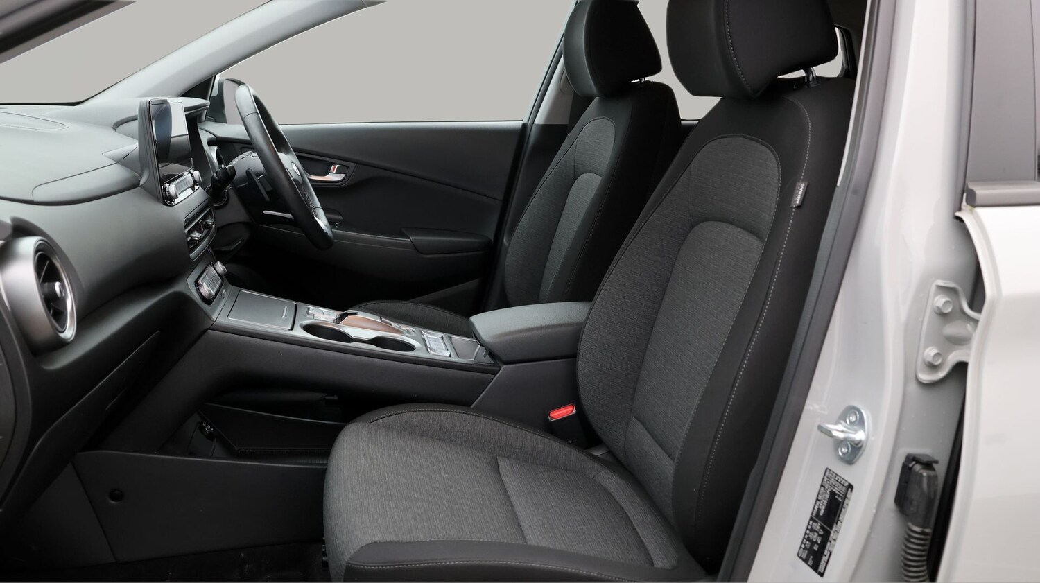 Used Hyundai KONA 2024 for sale - 77745279: Photo 14