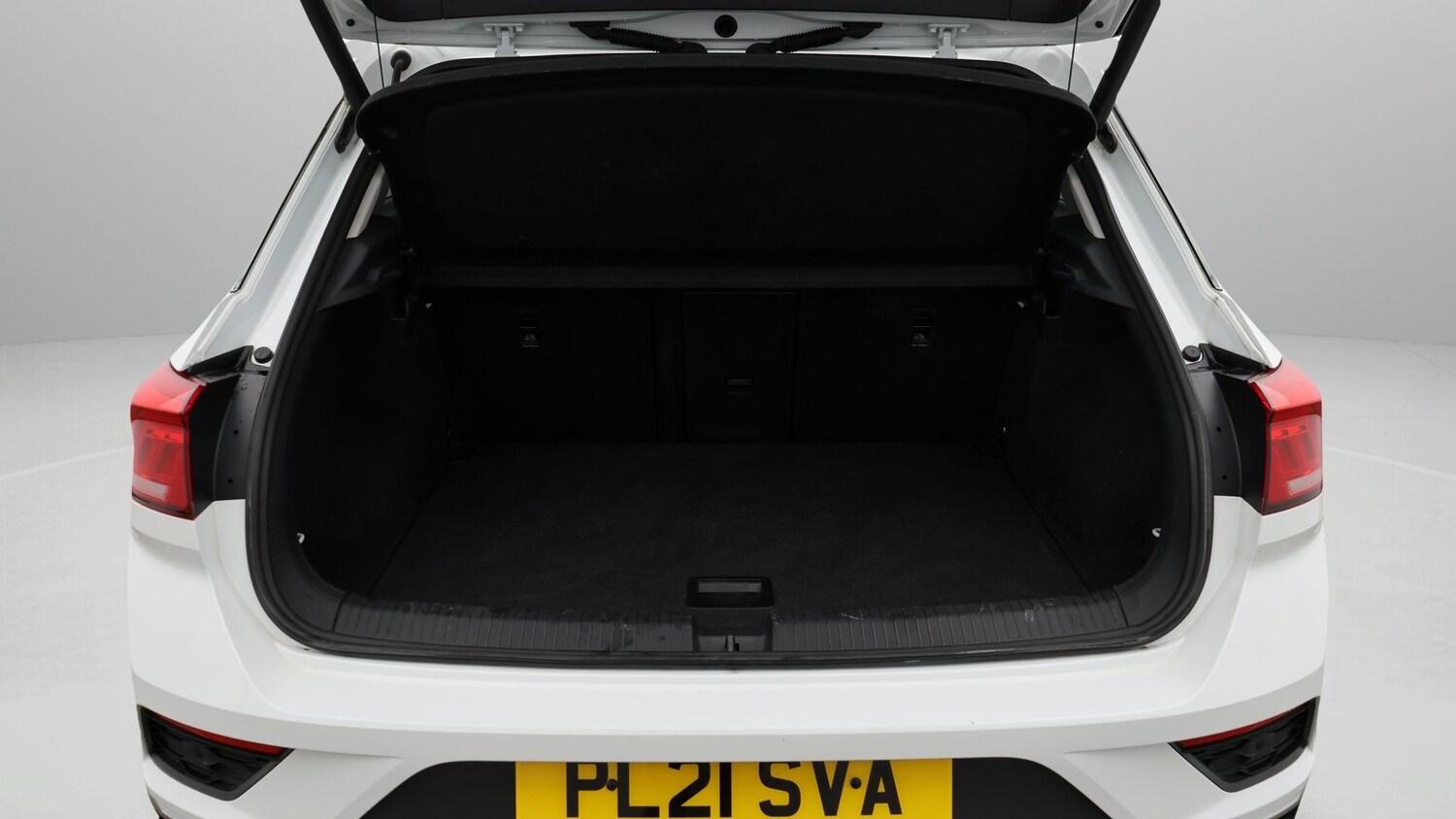 Used Volkswagen T-Roc 2021 for sale - 77381417: Photo 17