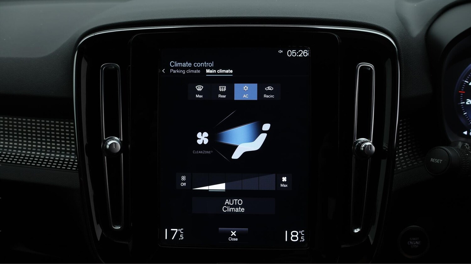 Used Volvo XC40 2022 for sale - 76597387: Photo 13