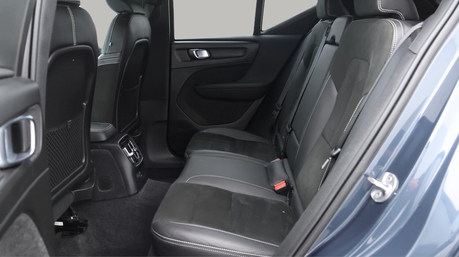 Used Volvo XC40 2022 for sale - 76597387: Photo 17