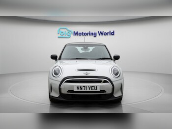 Used MINI Electric Hatch 2021 for sale - 77113409: Photo