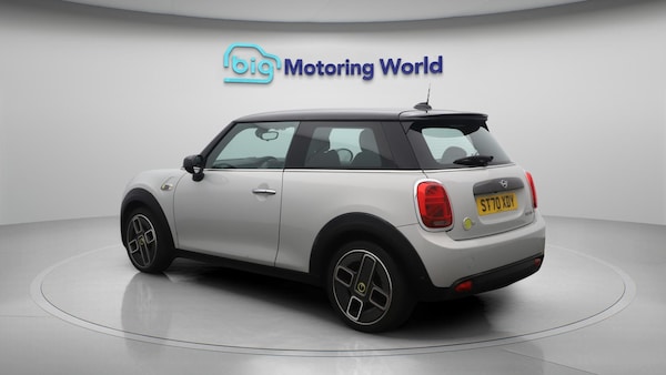 Used MINI Electric Hatch 2021 for sale - 76084509: Photo 6