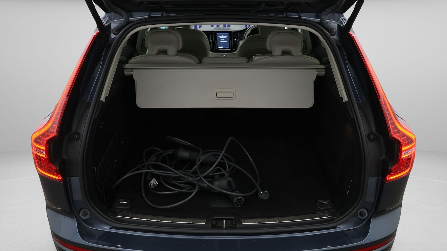 Used Volvo XC60 2023 for sale - 77618715: Photo 17