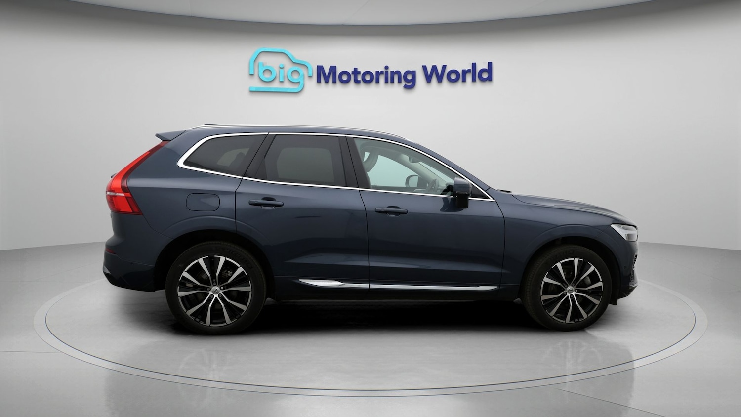 Used Volvo XC60 2023 for sale - 77618715: Photo 8